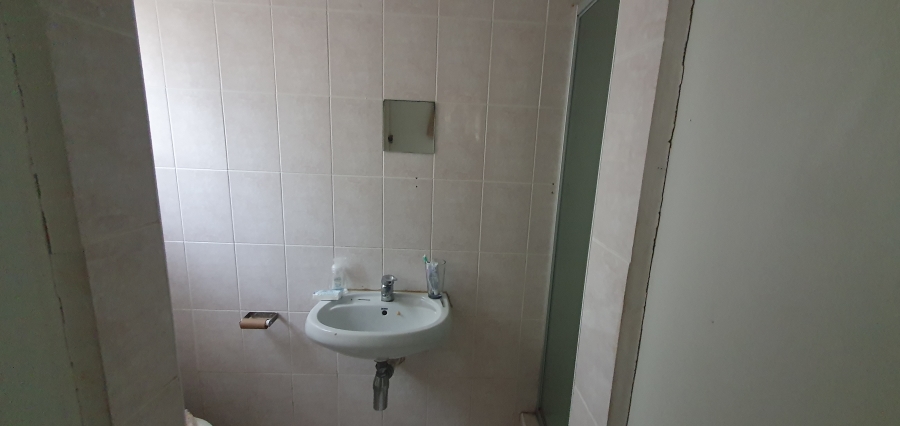 9 Bedroom Property for Sale in Bluff KwaZulu-Natal