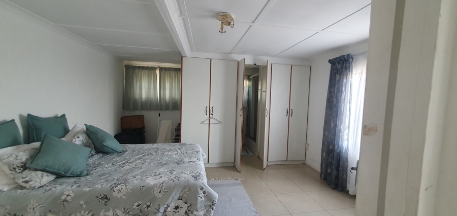 9 Bedroom Property for Sale in Bluff KwaZulu-Natal