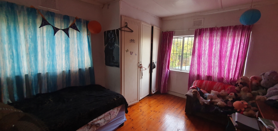 9 Bedroom Property for Sale in Bluff KwaZulu-Natal