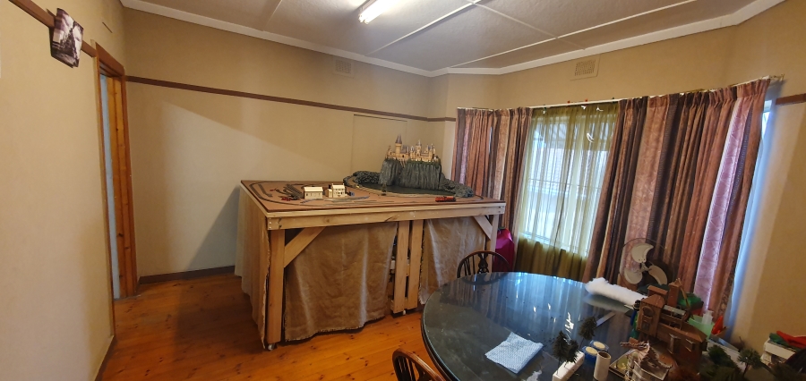 9 Bedroom Property for Sale in Bluff KwaZulu-Natal