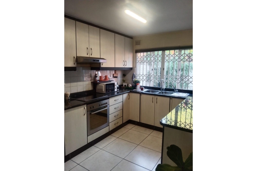 2 Bedroom Property for Sale in Glenwood KwaZulu-Natal