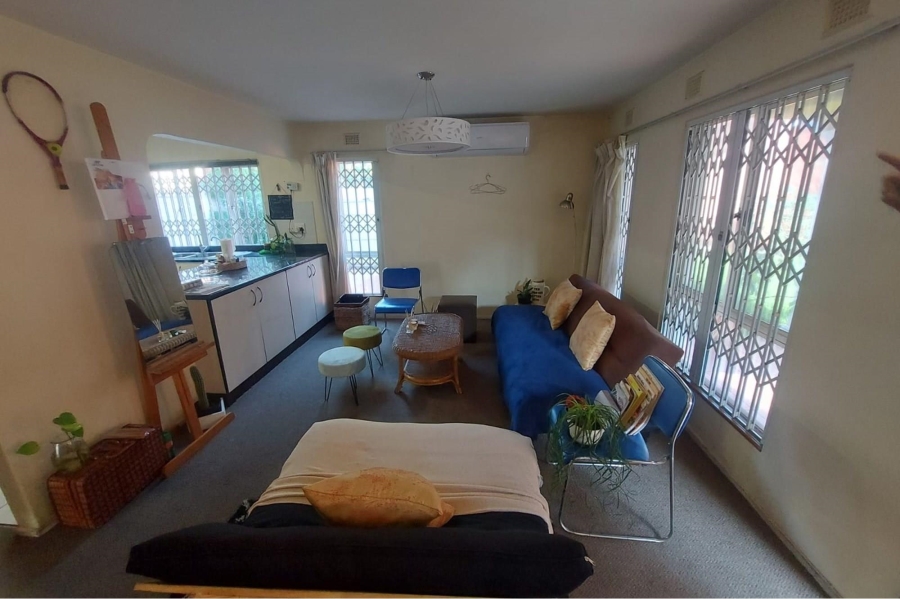 2 Bedroom Property for Sale in Glenwood KwaZulu-Natal
