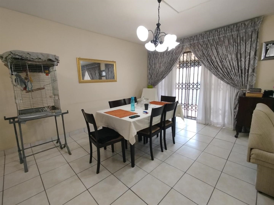 3 Bedroom Property for Sale in Kenville KwaZulu-Natal