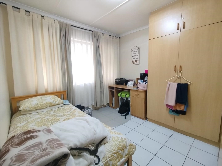 3 Bedroom Property for Sale in Kenville KwaZulu-Natal