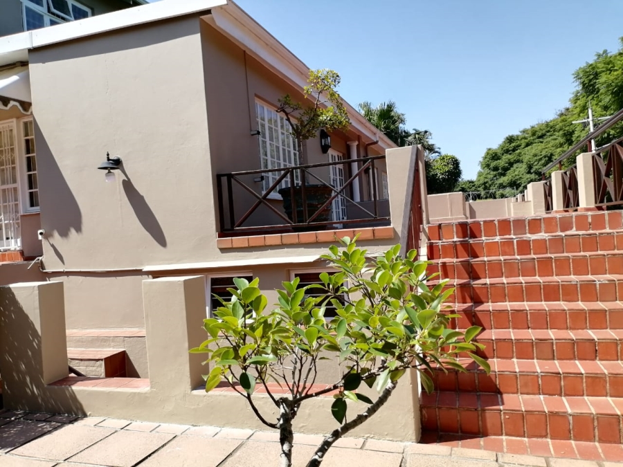 To Let 6 Bedroom Property for Rent in Glenwood KwaZulu-Natal