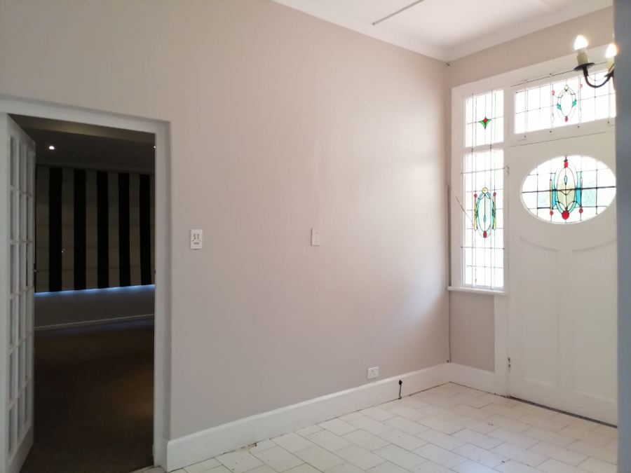 To Let 6 Bedroom Property for Rent in Glenwood KwaZulu-Natal