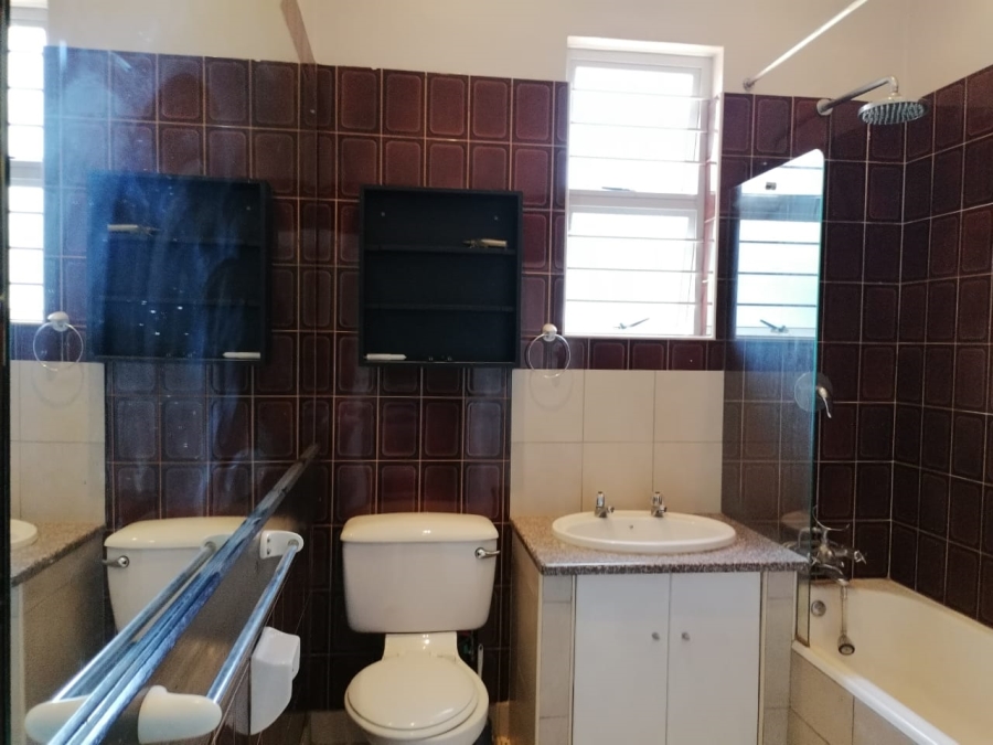To Let 6 Bedroom Property for Rent in Glenwood KwaZulu-Natal