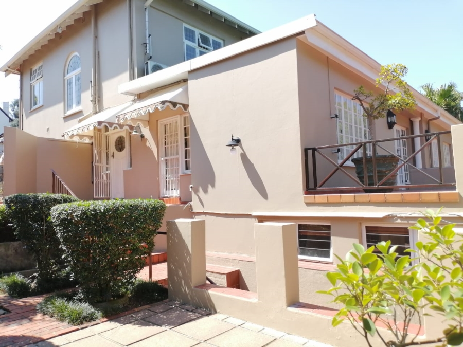 To Let 6 Bedroom Property for Rent in Glenwood KwaZulu-Natal