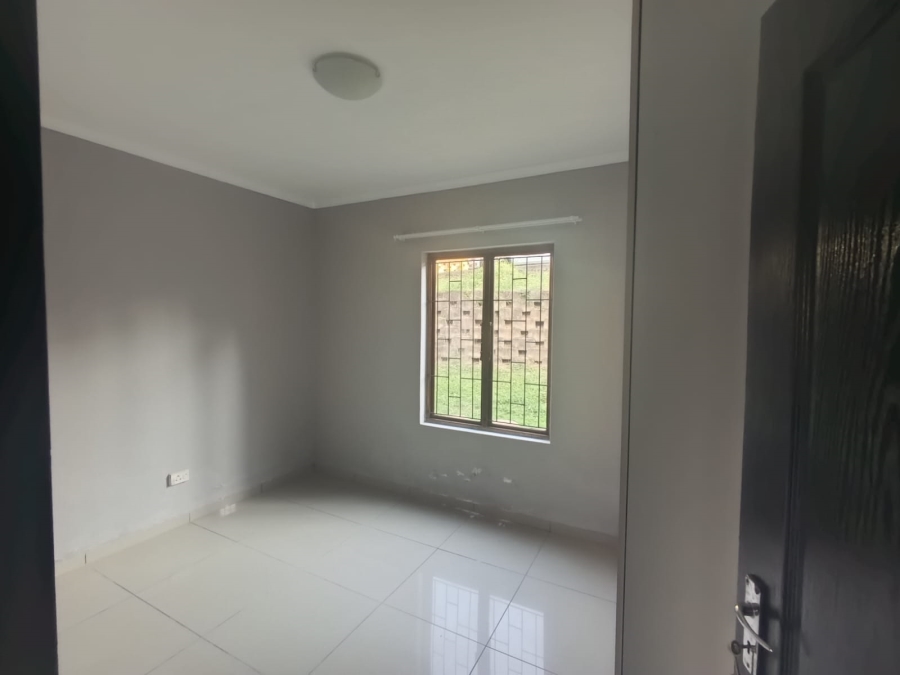 2 Bedroom Property for Sale in New Germany KwaZulu-Natal