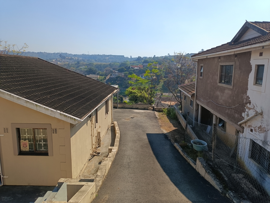 3 Bedroom Property for Sale in Parkgate KwaZulu-Natal