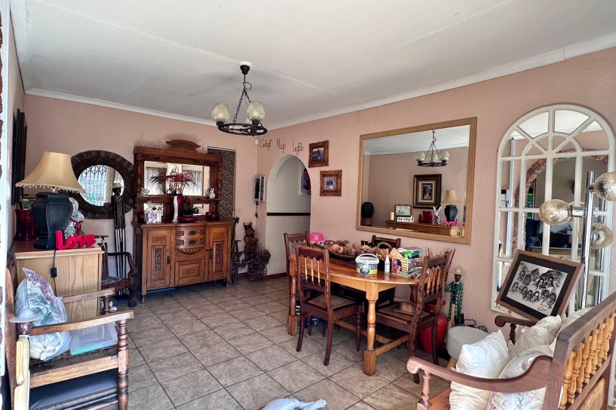 3 Bedroom Property for Sale in Huttenheights KwaZulu-Natal