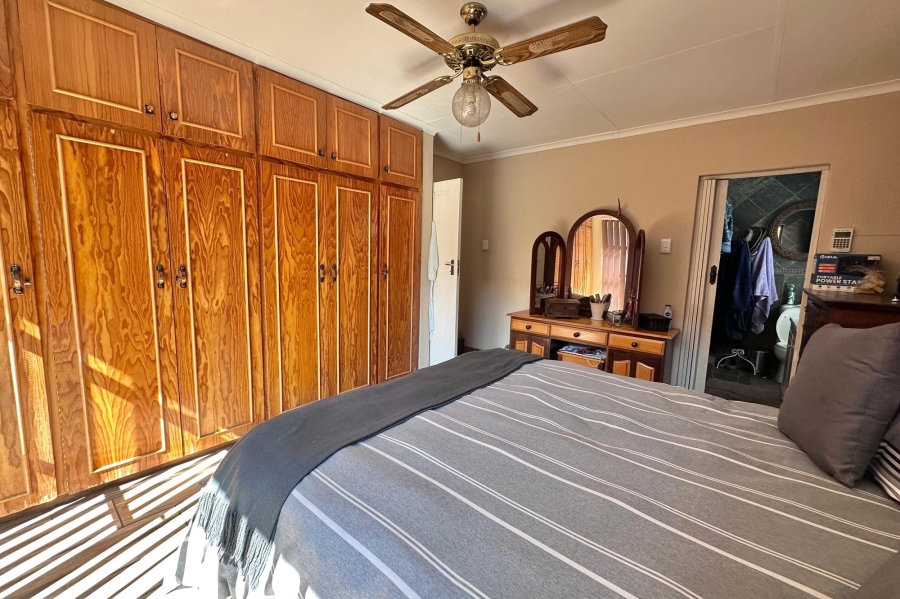 3 Bedroom Property for Sale in Huttenheights KwaZulu-Natal