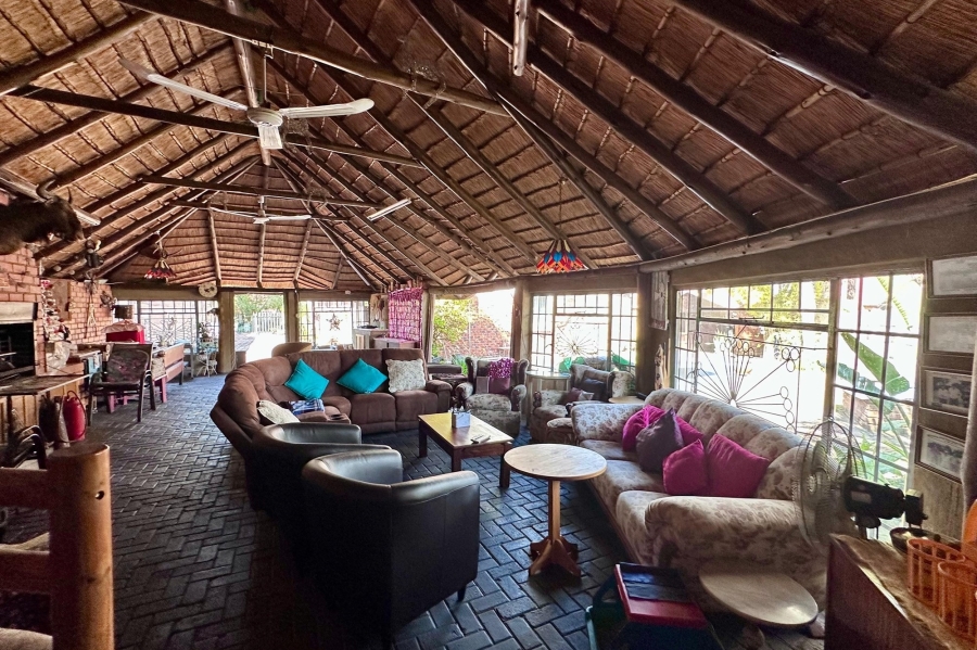 3 Bedroom Property for Sale in Huttenheights KwaZulu-Natal