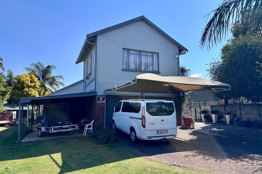 3 Bedroom Property for Sale in Huttenheights KwaZulu-Natal