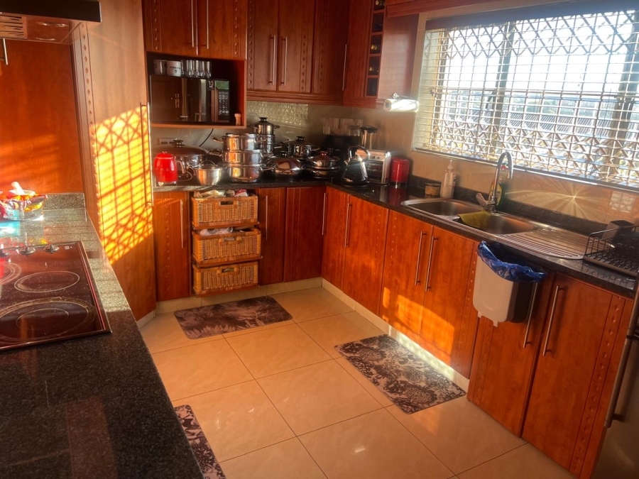 3 Bedroom Property for Sale in Pinelands KwaZulu-Natal