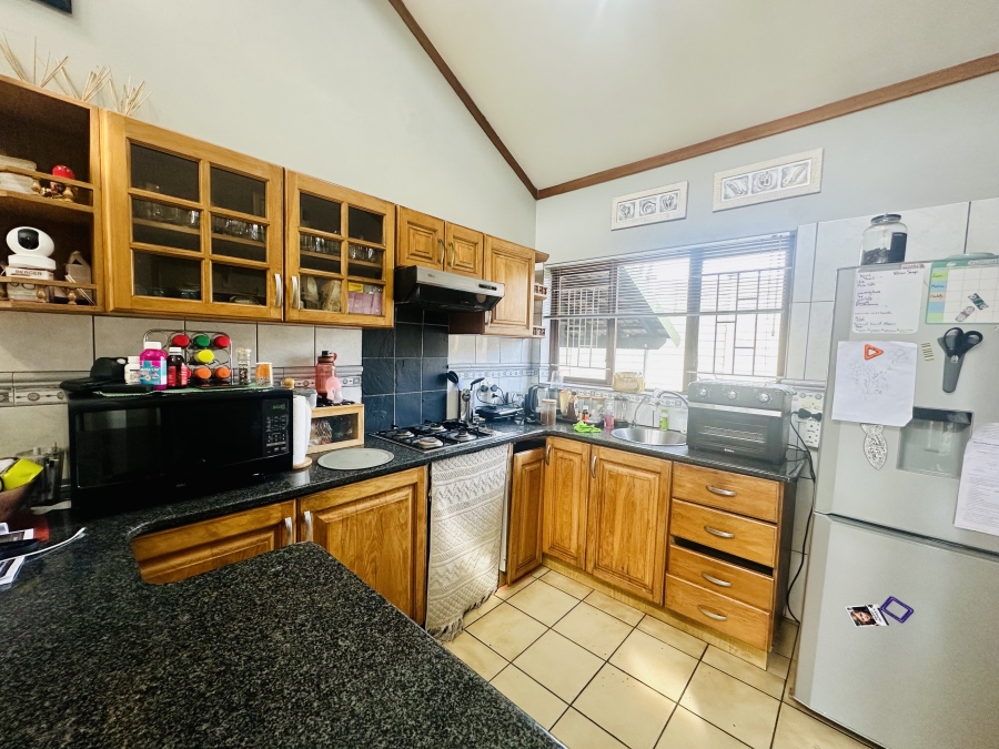 4 Bedroom Property for Sale in Meer En See KwaZulu-Natal