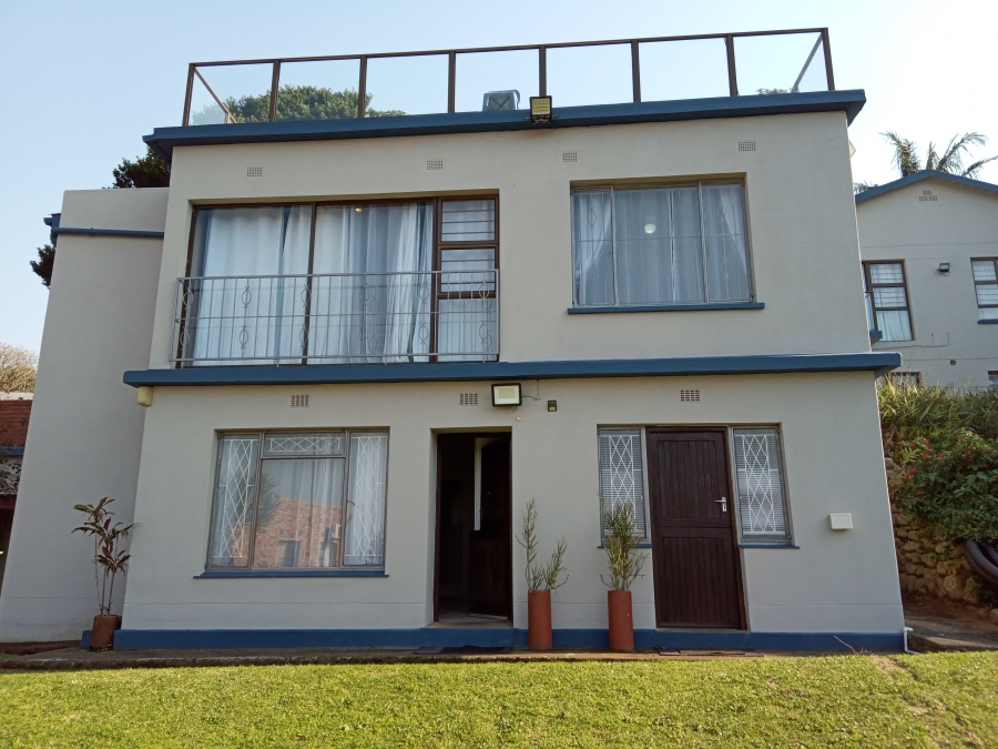 9 Bedroom Property for Sale in Glenmore KwaZulu-Natal