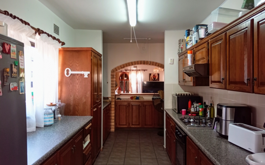 9 Bedroom Property for Sale in Glenmore KwaZulu-Natal