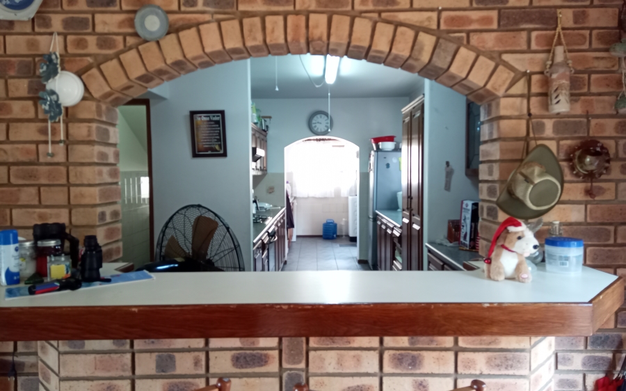 9 Bedroom Property for Sale in Glenmore KwaZulu-Natal