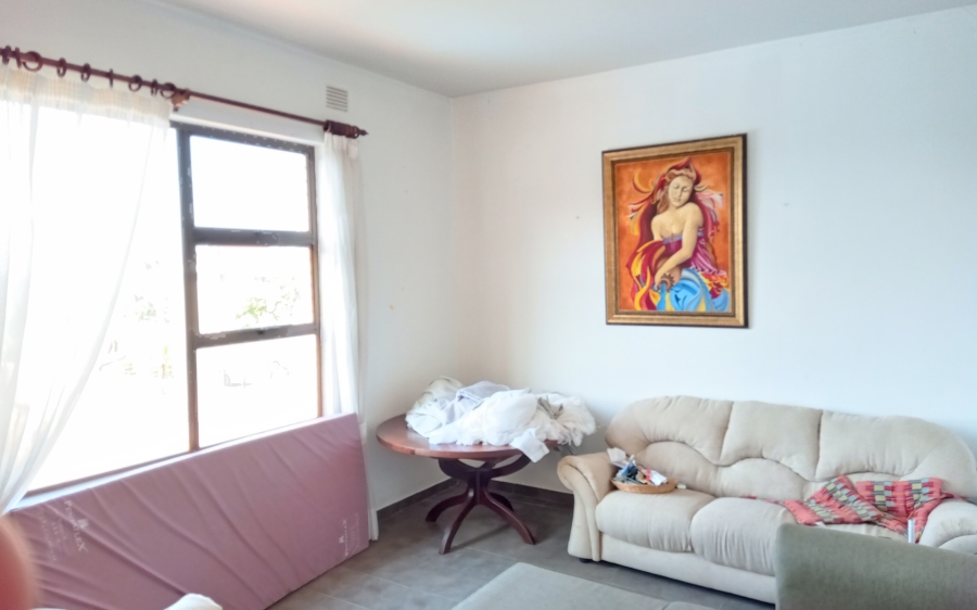 9 Bedroom Property for Sale in Glenmore KwaZulu-Natal