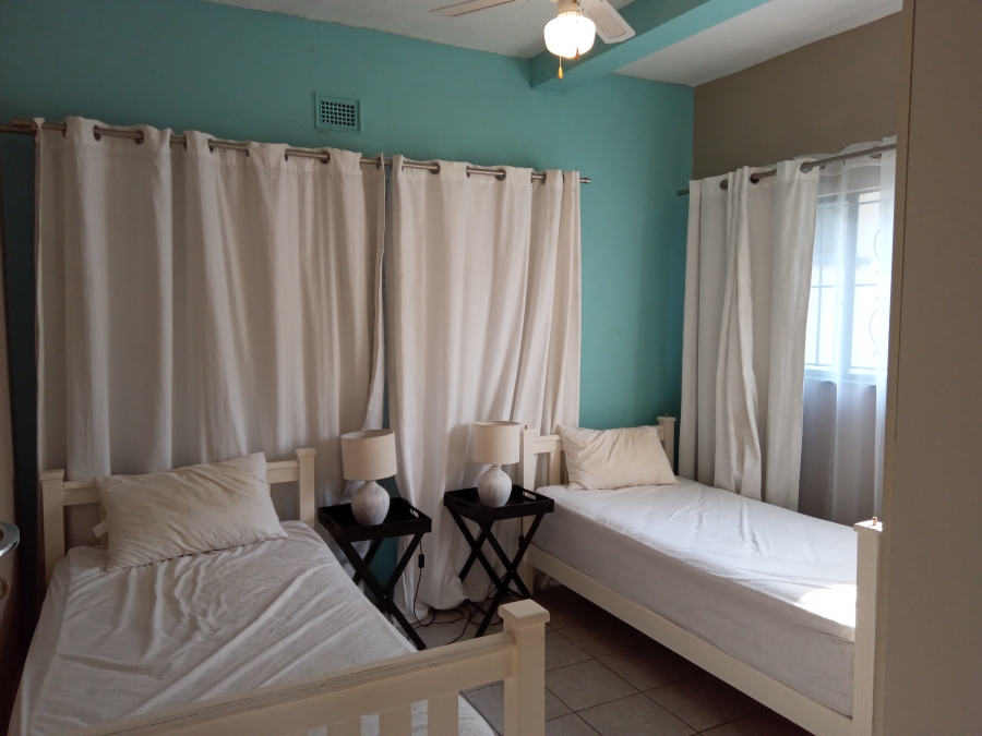 9 Bedroom Property for Sale in Glenmore KwaZulu-Natal