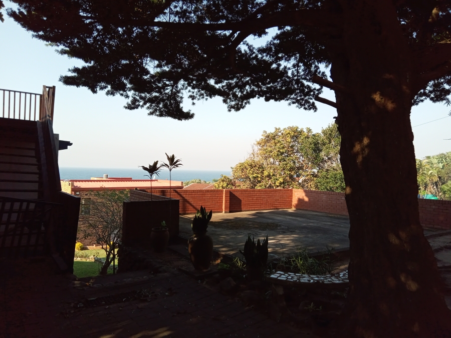 9 Bedroom Property for Sale in Glenmore KwaZulu-Natal