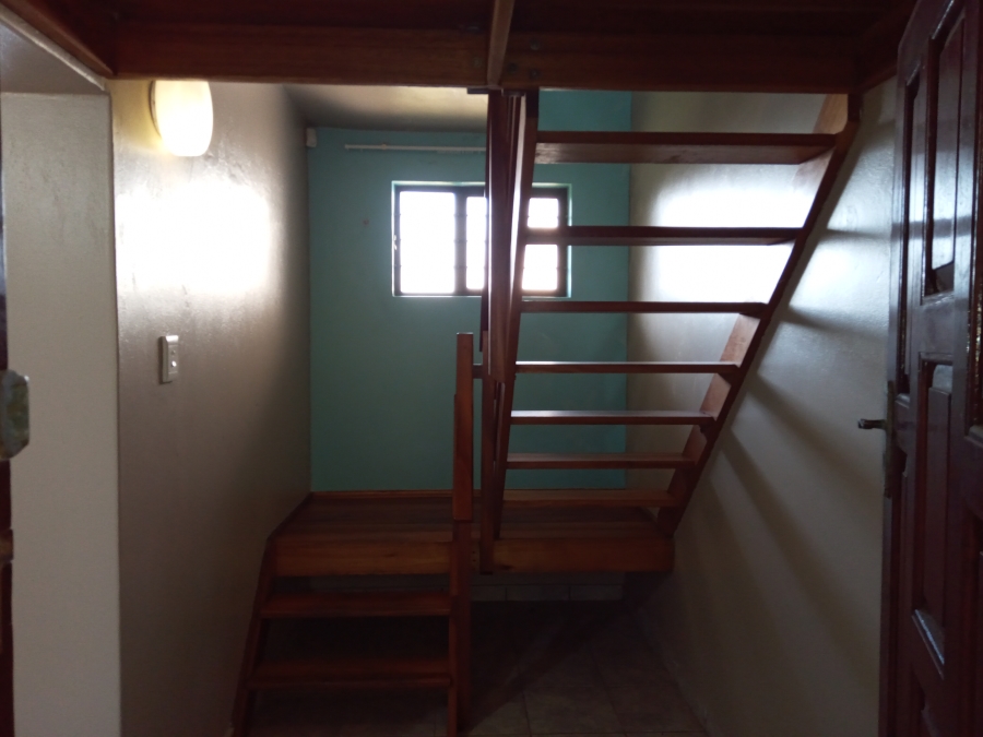 9 Bedroom Property for Sale in Glenmore KwaZulu-Natal