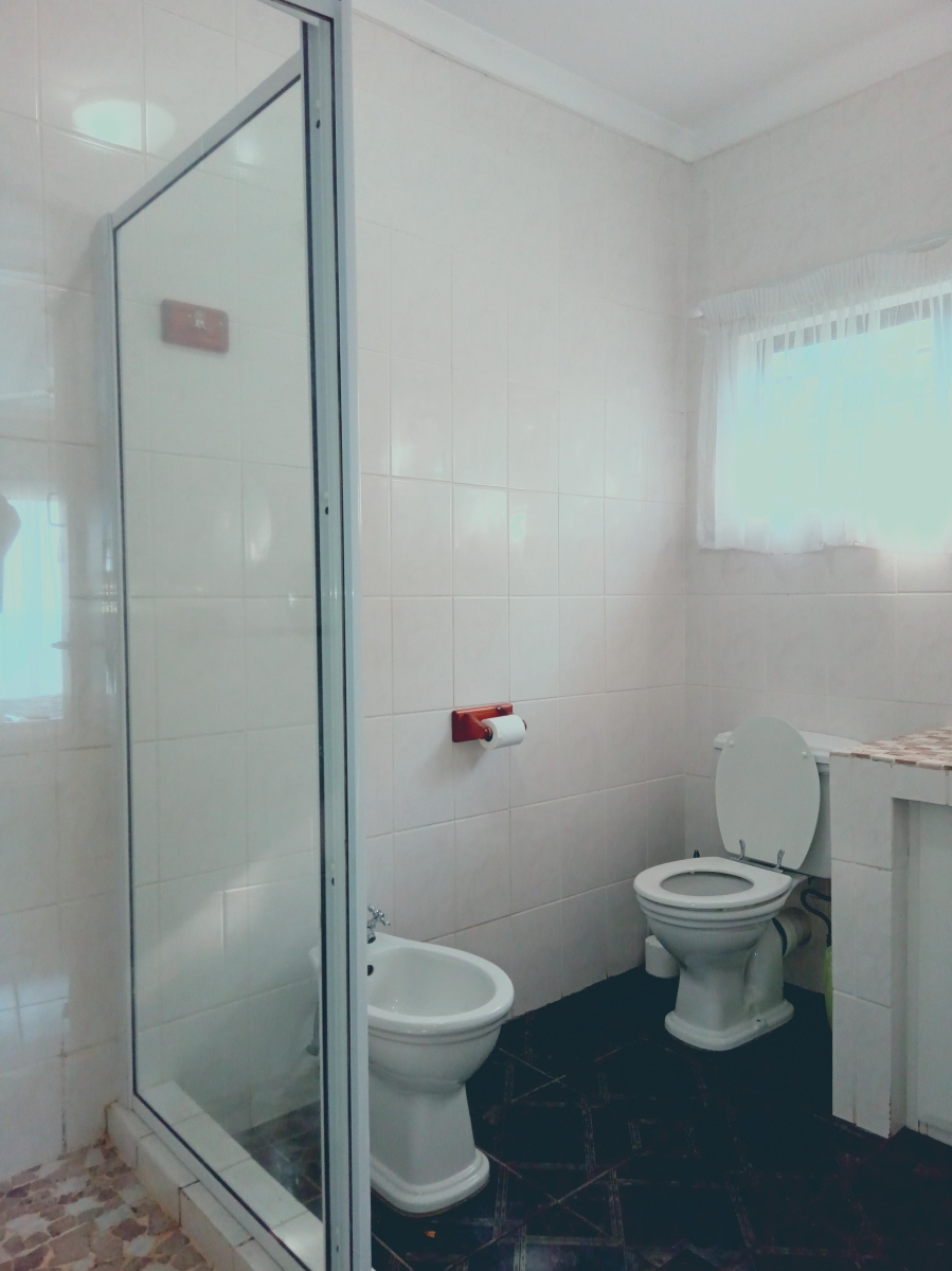 9 Bedroom Property for Sale in Glenmore KwaZulu-Natal