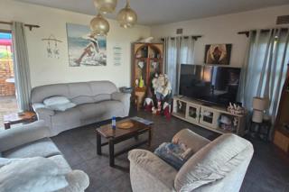 9 Bedroom Property for Sale in Glenmore KwaZulu-Natal