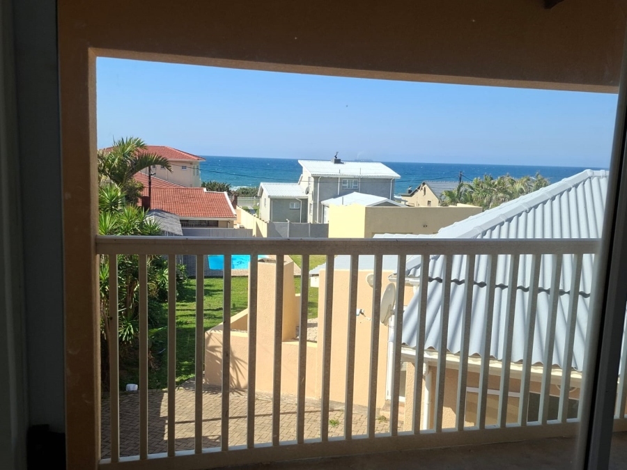 6 Bedroom Property for Sale in St Michaels On Sea KwaZulu-Natal