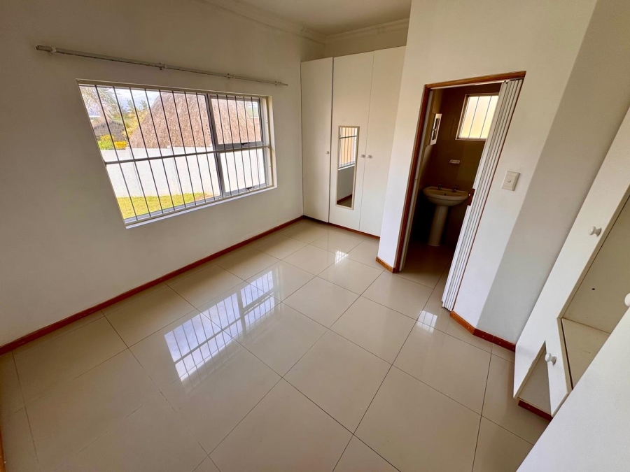 6 Bedroom Property for Sale in St Michaels On Sea KwaZulu-Natal