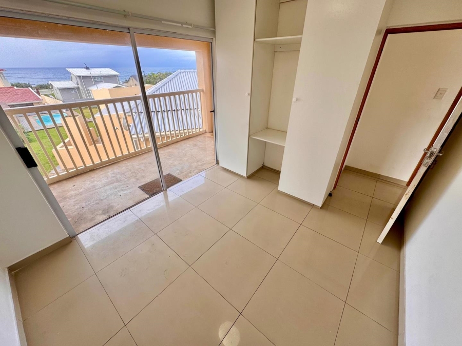 6 Bedroom Property for Sale in St Michaels On Sea KwaZulu-Natal