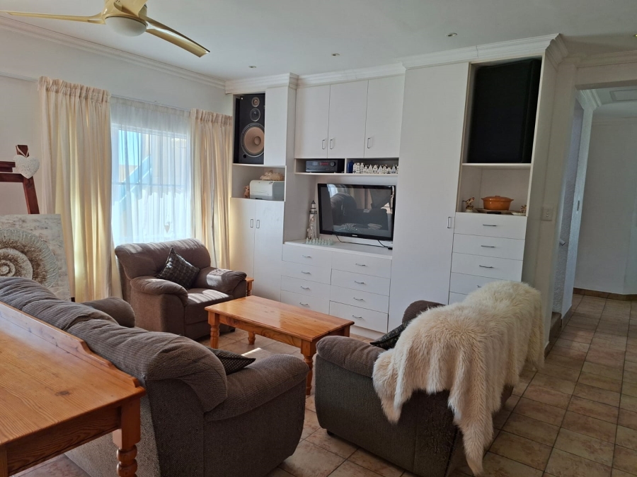 8 Bedroom Property for Sale in St Michaels On Sea KwaZulu-Natal