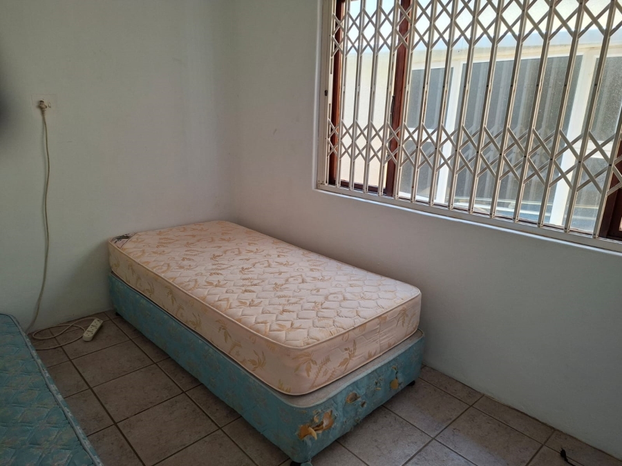 8 Bedroom Property for Sale in St Michaels On Sea KwaZulu-Natal