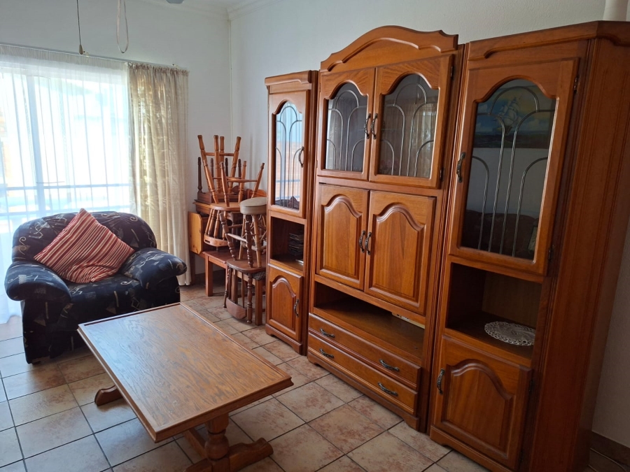 8 Bedroom Property for Sale in St Michaels On Sea KwaZulu-Natal