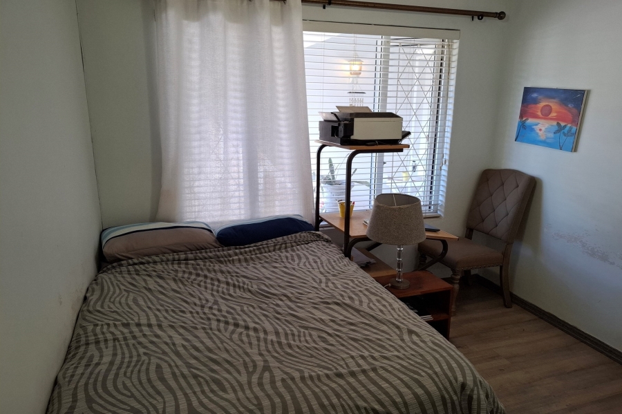 2 Bedroom Property for Sale in Uvongo KwaZulu-Natal