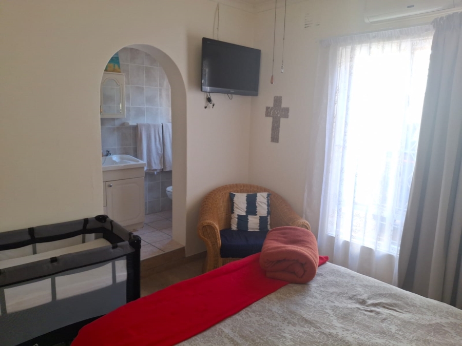 3 Bedroom Property for Sale in St Michaels On Sea KwaZulu-Natal