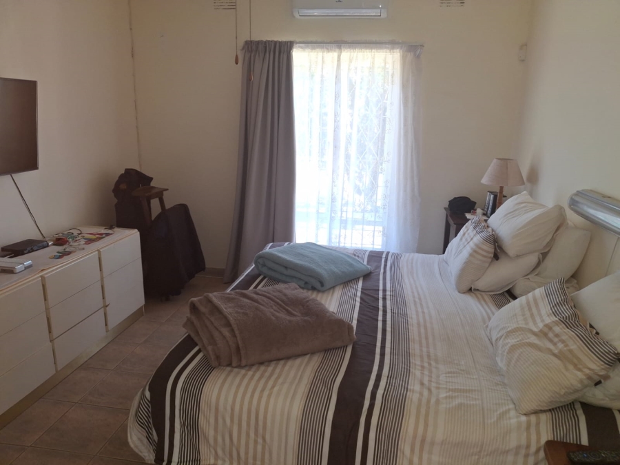 3 Bedroom Property for Sale in St Michaels On Sea KwaZulu-Natal
