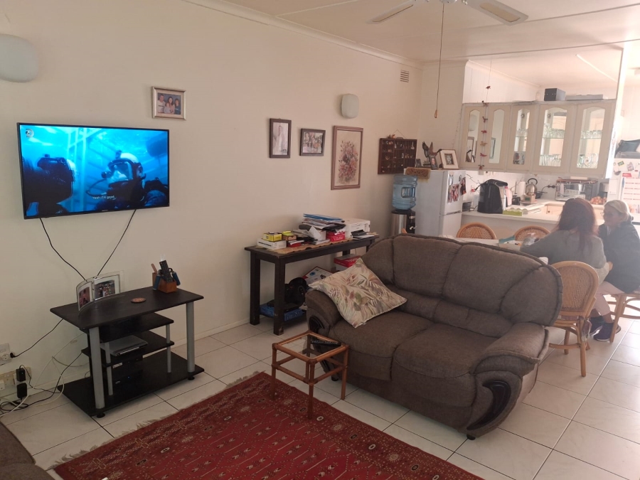 3 Bedroom Property for Sale in St Michaels On Sea KwaZulu-Natal