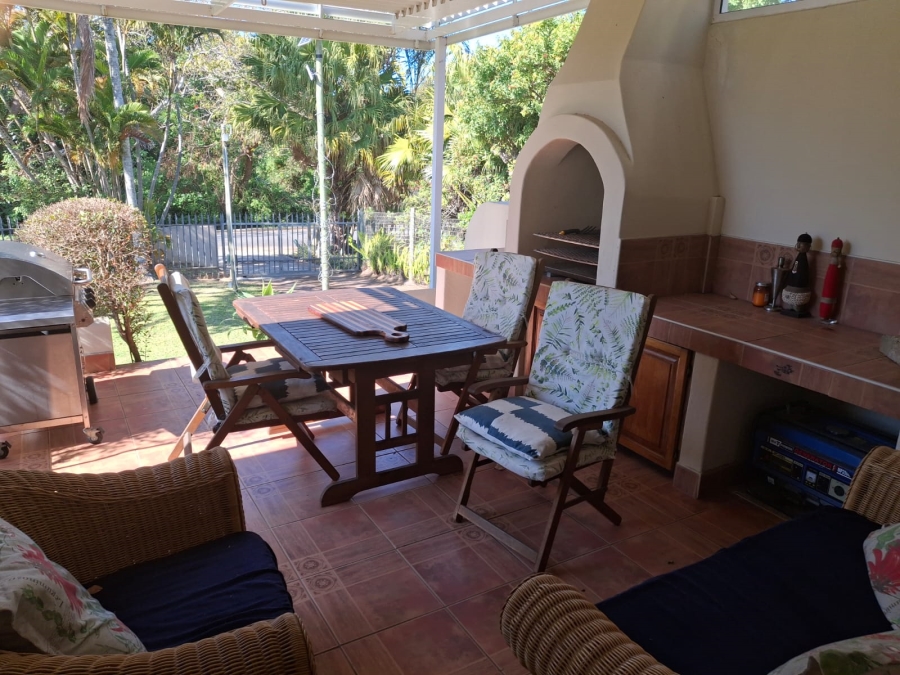 3 Bedroom Property for Sale in St Michaels On Sea KwaZulu-Natal