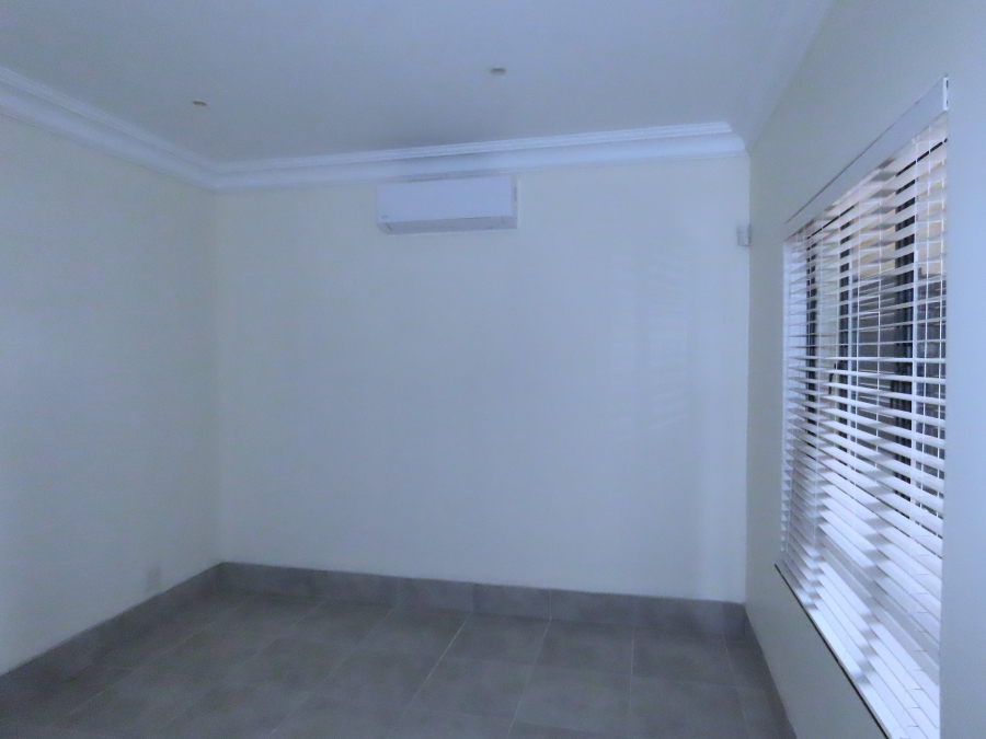 4 Bedroom Property for Sale in Shakas Rock KwaZulu-Natal