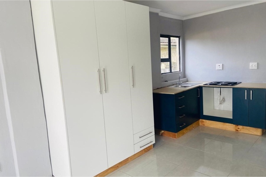 To Let 1 Bedroom Property for Rent in Athlone Park KwaZulu-Natal