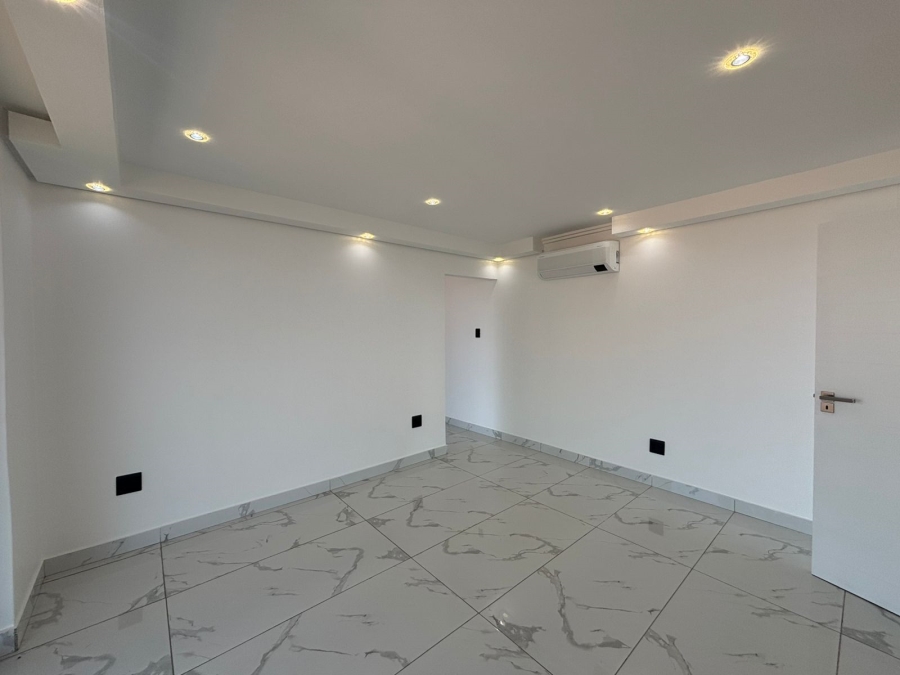3 Bedroom Property for Sale in Morningside KwaZulu-Natal