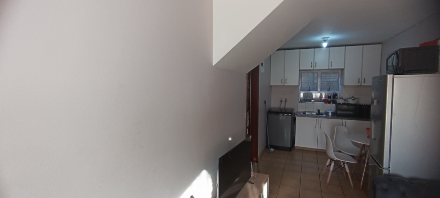 To Let 1 Bedroom Property for Rent in Bluff KwaZulu-Natal
