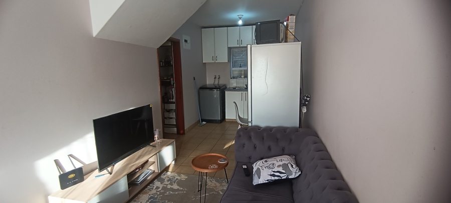To Let 1 Bedroom Property for Rent in Bluff KwaZulu-Natal