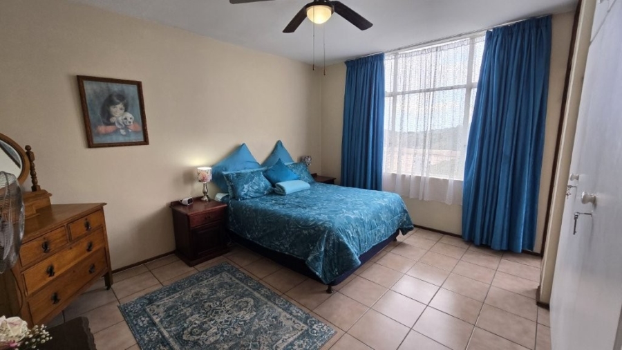 2 Bedroom Property for Sale in Pinetown KwaZulu-Natal