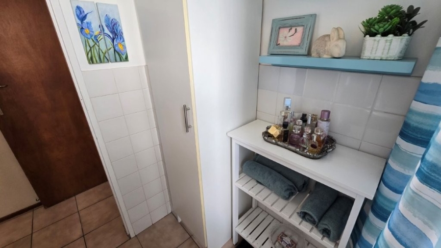 2 Bedroom Property for Sale in Pinetown KwaZulu-Natal