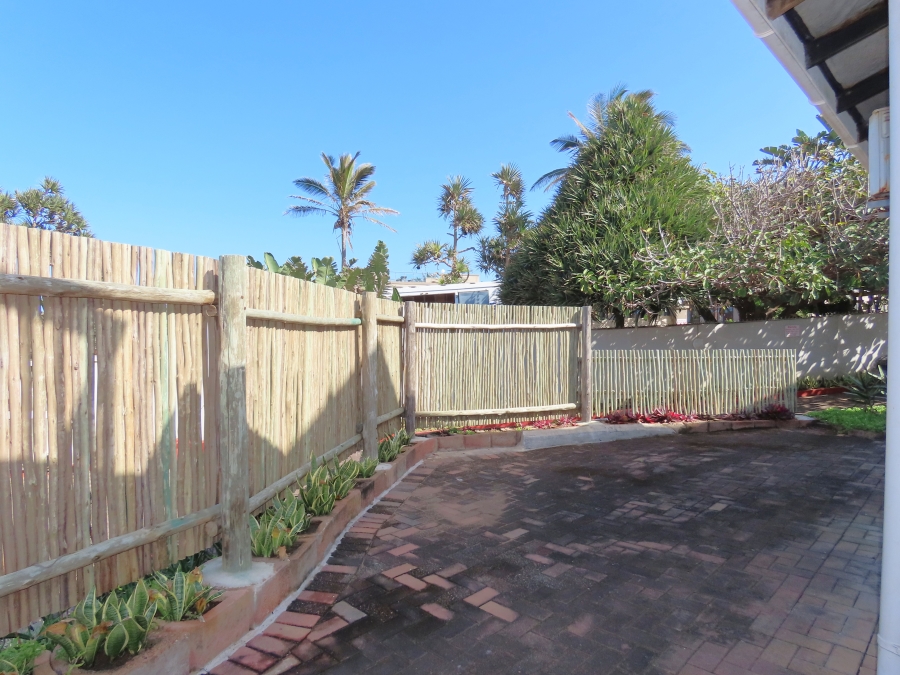 4 Bedroom Property for Sale in Shakas Rock KwaZulu-Natal