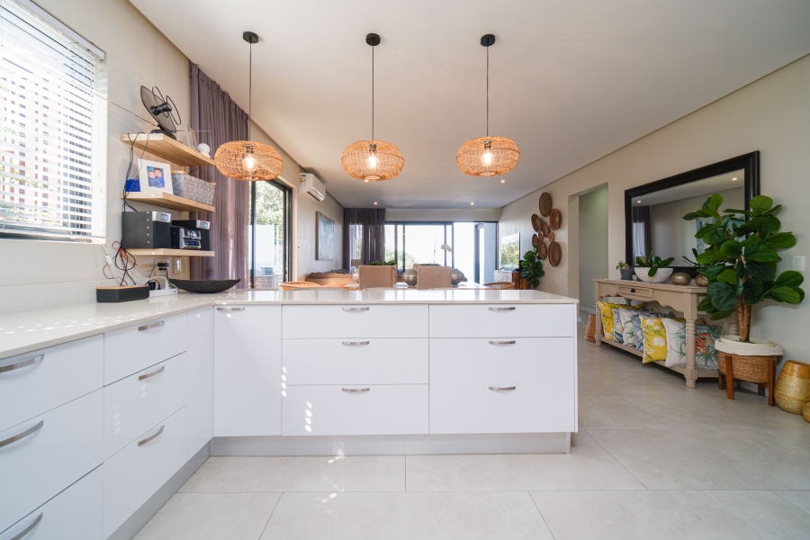 5 Bedroom Property for Sale in Dunkirk Estate KwaZulu-Natal