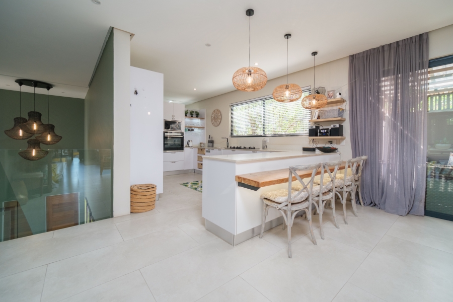 5 Bedroom Property for Sale in Dunkirk Estate KwaZulu-Natal